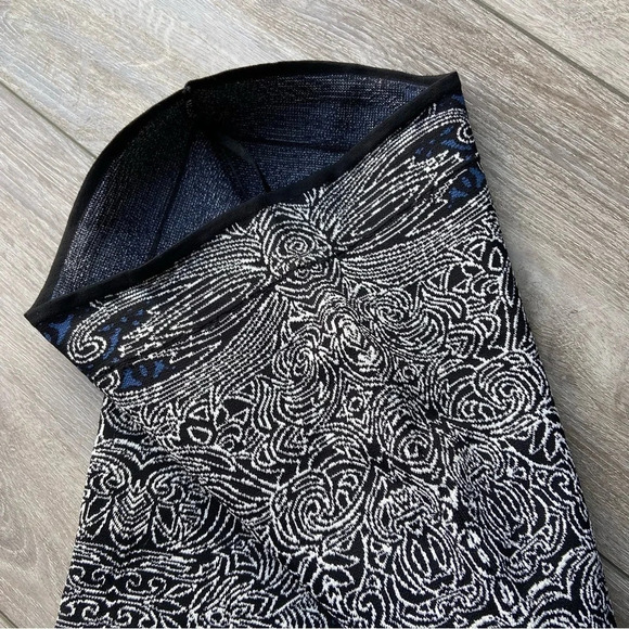 BCBGMaxAzria Irene Tribal Jacquard Pencil Bandage Skirt - Picture 11 of 13